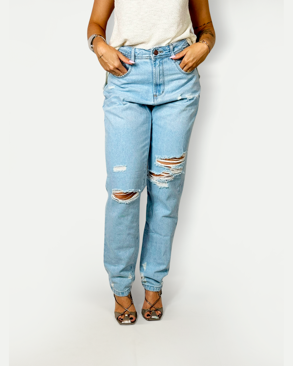 Calça Mom Destroyed Jeans